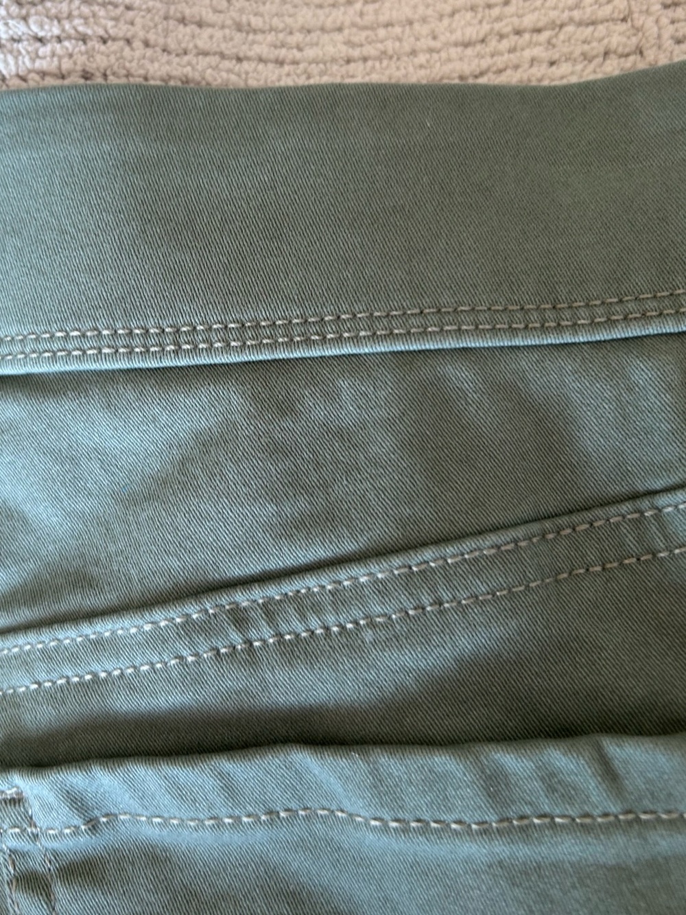 Gloria Vanderbilt All-around Slimming Effect pull on twill pants 14 olive - Picture 4 of 10
